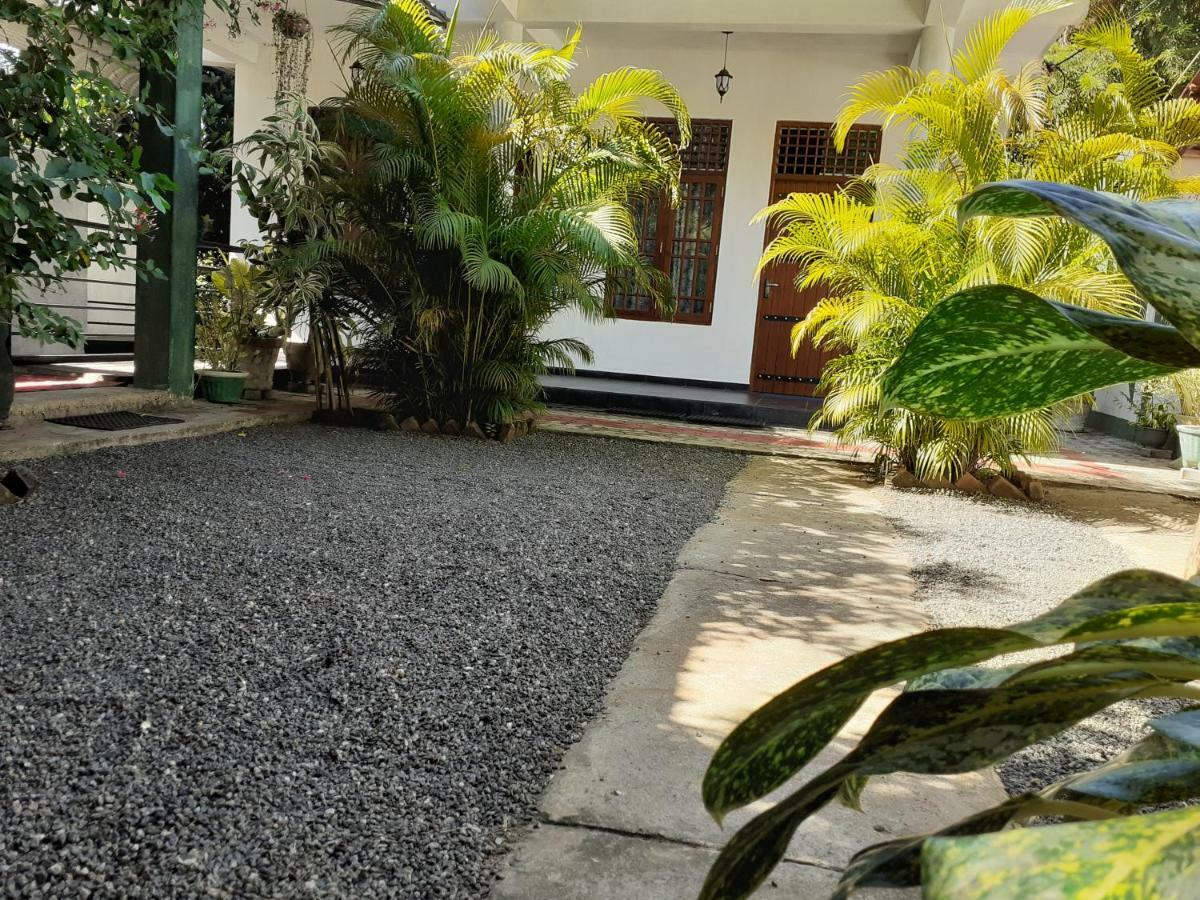 Golden Pearl Safari Villa Удавалаве Экстерьер фото